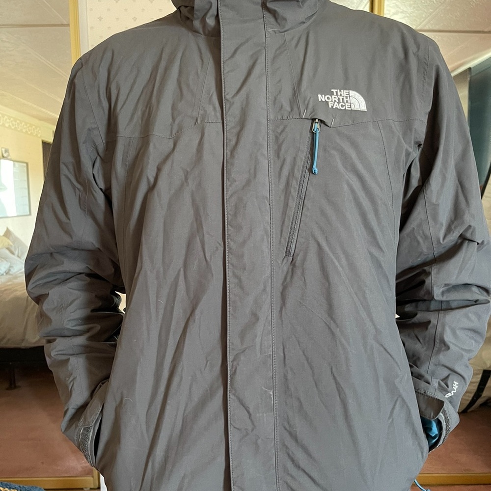 The North Face Med Mens Snow Jacket